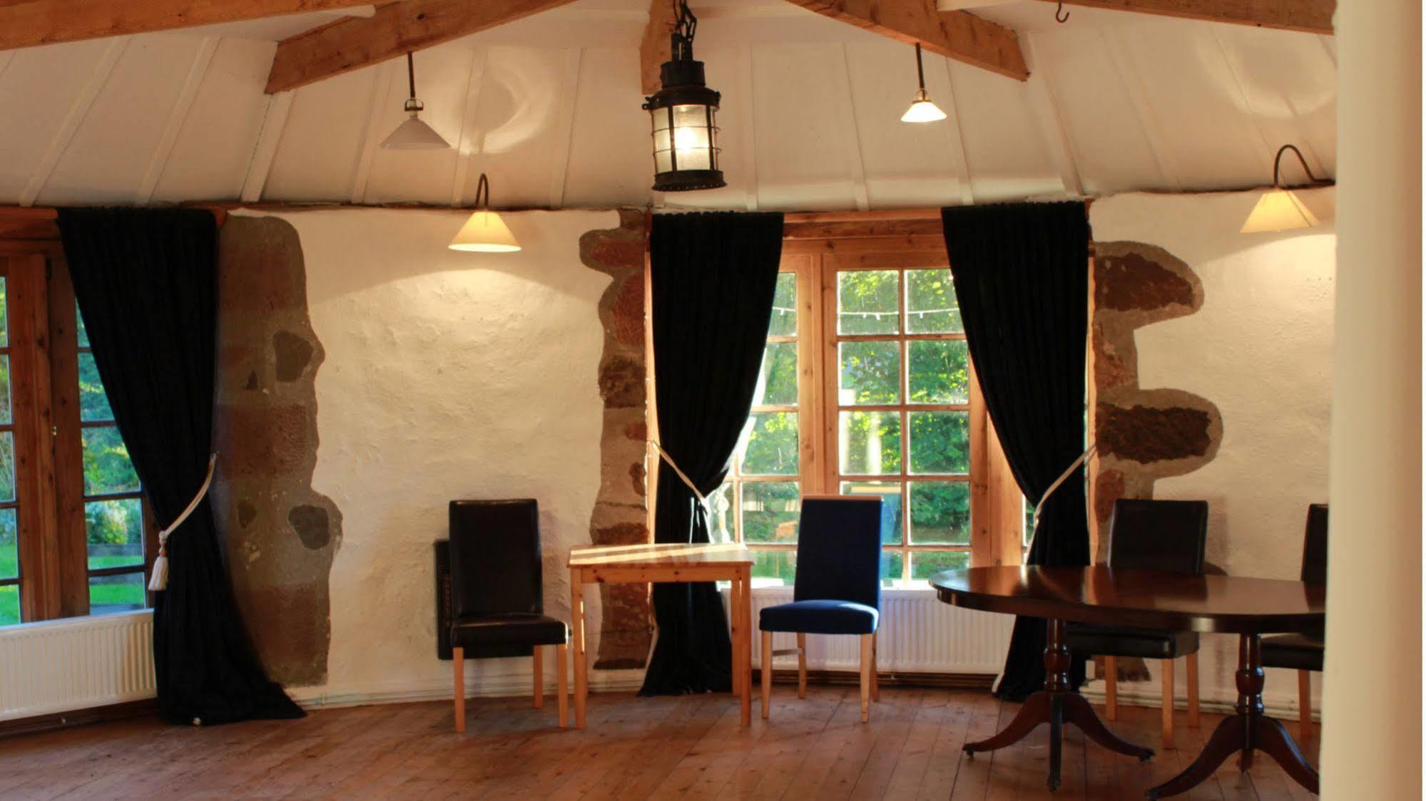 Lodge At Lochside Bridgend of Lintrathen Eksteriør bilde